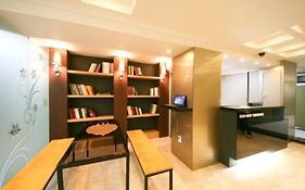 Star Guest House